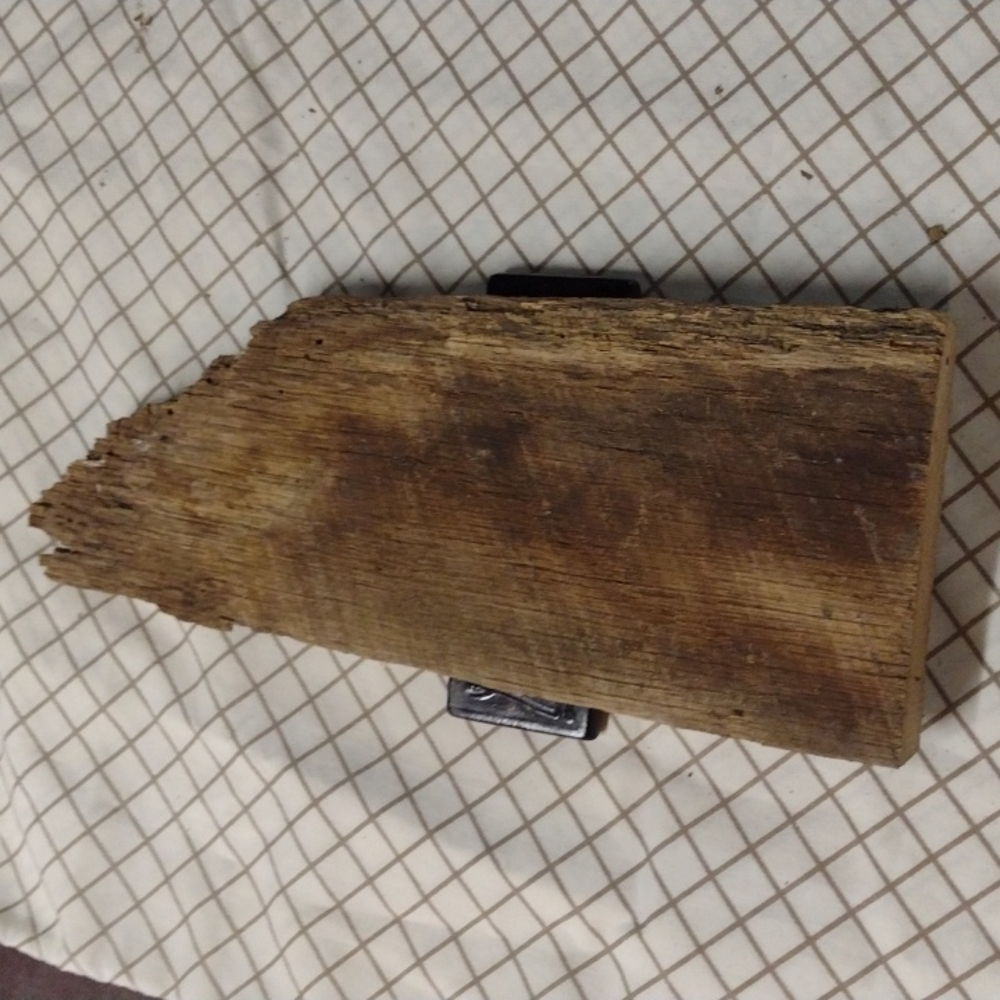Rustic Barn Lumber Cross - Picture 5 of 6
